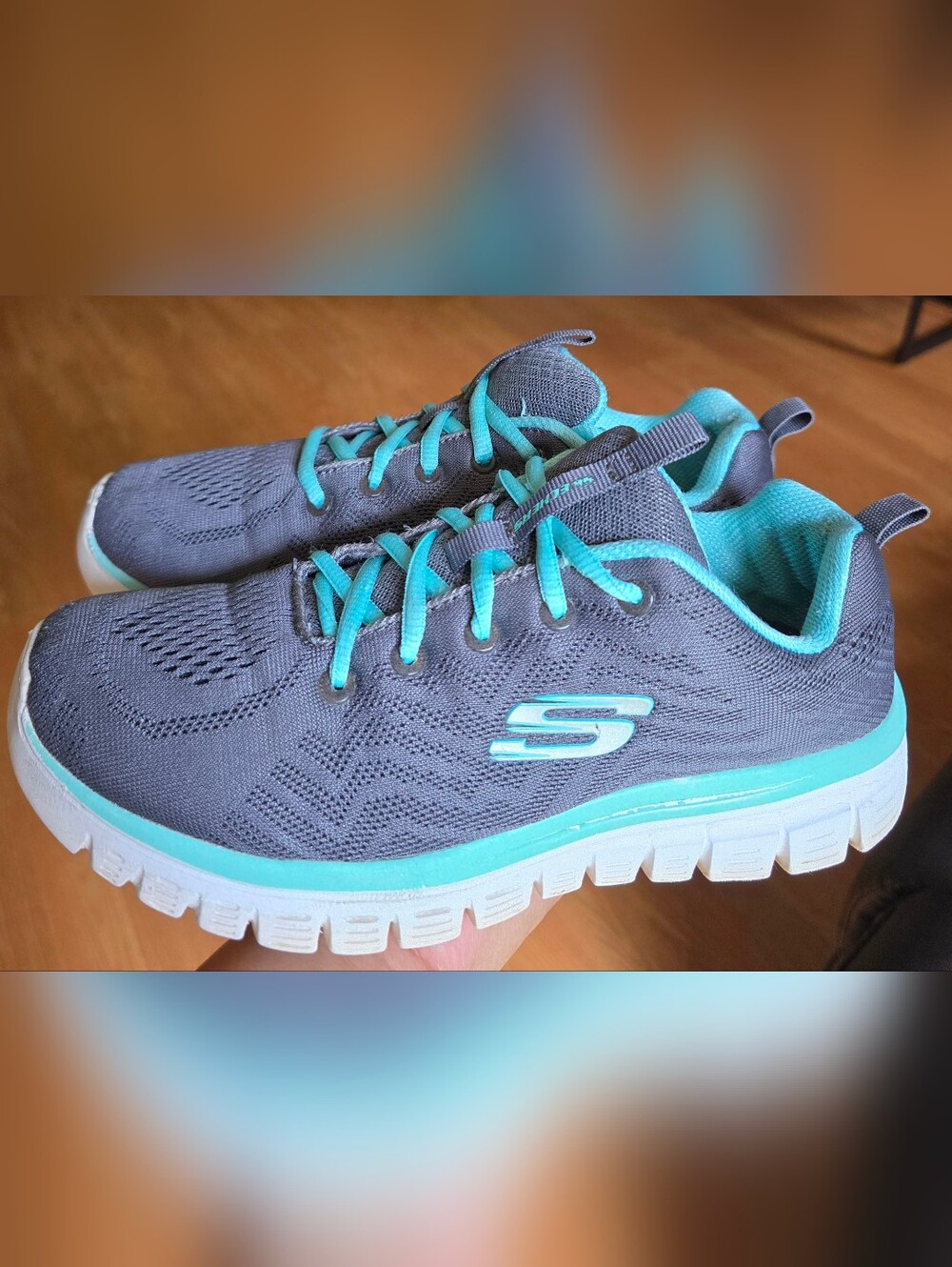 Sz 7.5 Women's SKECHERS GRACEFUL-GET Connected Grey